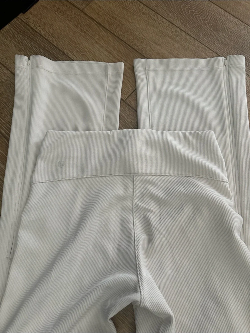 Lululemon Brushed Softstreme Ribbed Zip Flared Pant 32.5